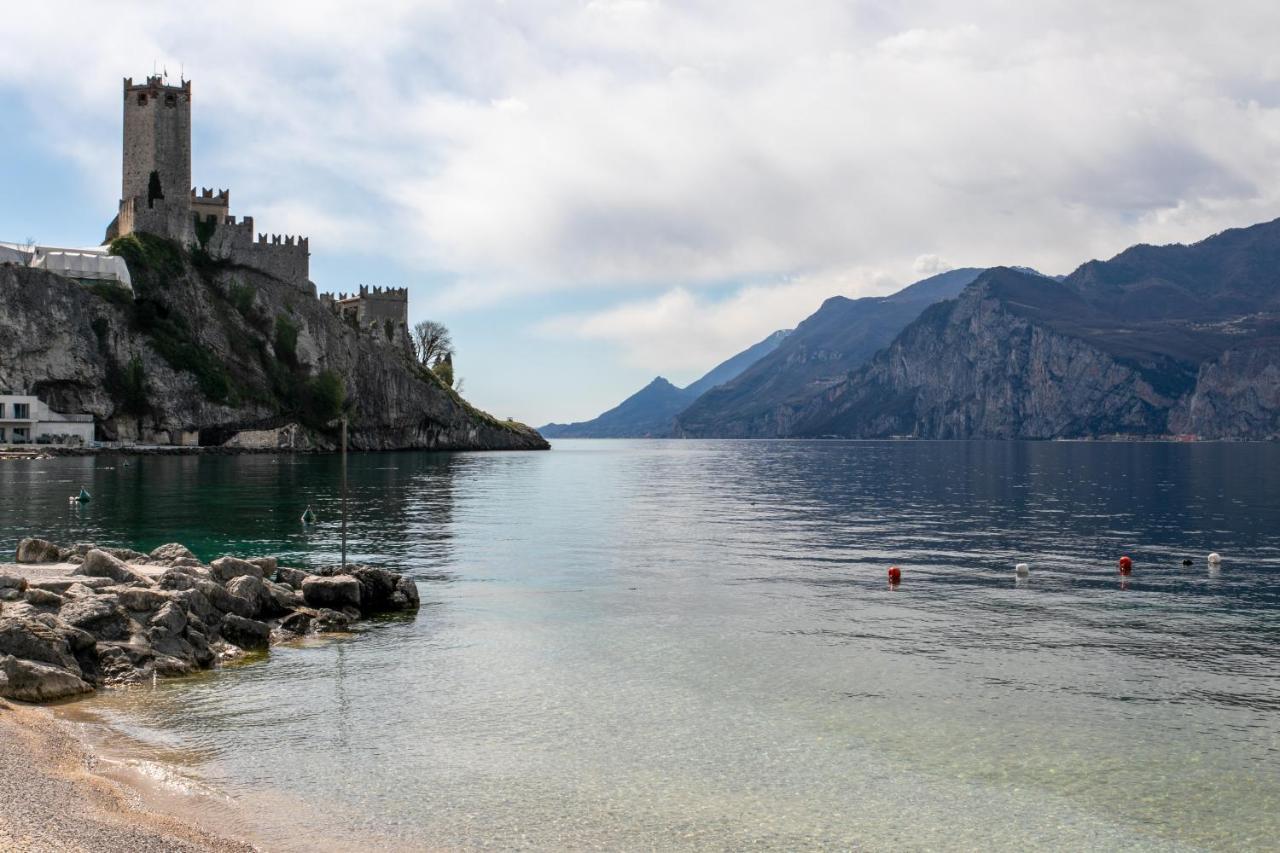 Harbor View - Malcesine Lägenhet Exteriör bild